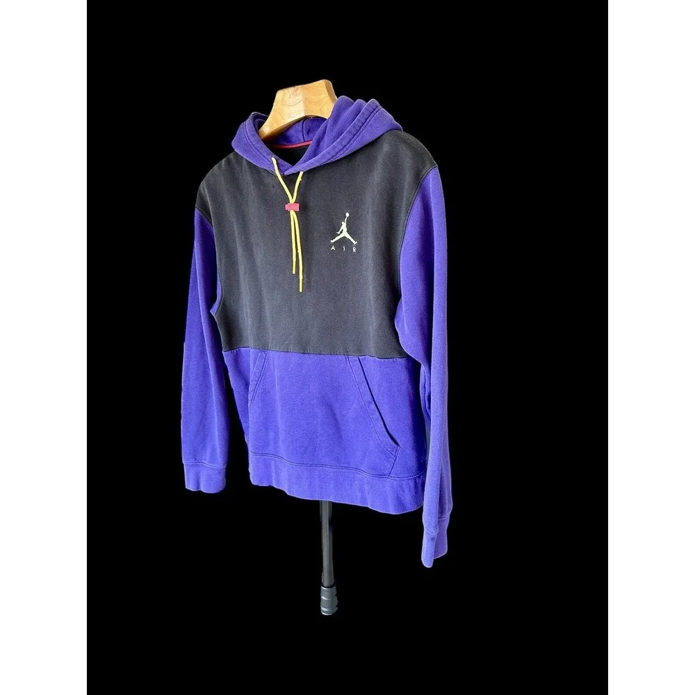 Jordan Hoodie Adult Sm/Med Purple Pullover Chest Logo Sports‎ Outdoor